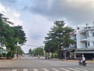 Cần bán nhà phố mt 30/4, p. an lạc dt rộng, phù hợp ở hoặc đầu tư cho thuê