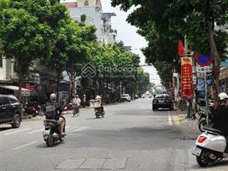 Tứ liên lô góc 70m² ô tô tránh đỗ kinh doanh