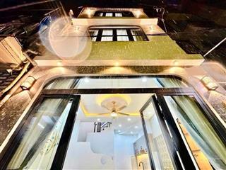 Bán nhà giá ngộp  dương quảng hàm, p. 5, gò vấp  gần emart phan văn trị, sổ hồng riêng