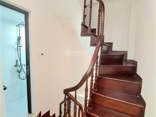 Hoa hậu nhà hai bà trưng  đẹp long lanh chờ chủ mới