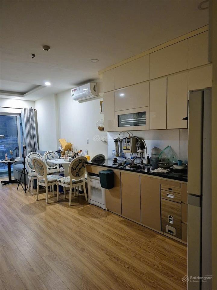 Bán căn sapphire, toà s1, 2 ngủ 60m2, view hành chính công và biển hạ long, tặng nội thất 2,85 tỷ