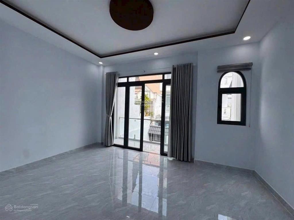 Bán nhà hẻm xe hơi đường nguyễn duy trinh, dt 5m x 15m, 2 lầu, giá bán gấp 6,8 tỷ