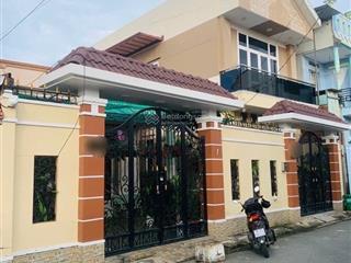 Nhơn đức (giáp la)  bán căn nhà bt mặt tiền, siêu hiếm dt 13x24.2m(315m2) gồm 2 căn giá tổng 12 tỷ