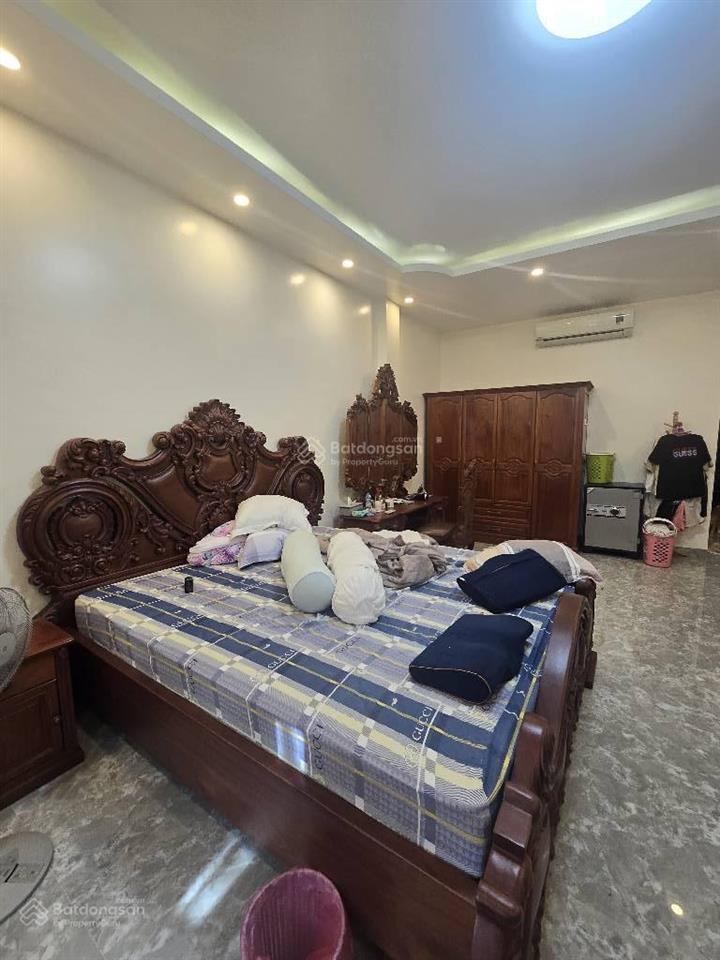 Phú mỹ q. 7  bán nhà mặt tiền kinh doanh kdc bàn cờ, nhà thiết kế cổ điển gỗ quý hiếm, giá 17.3 tỷ