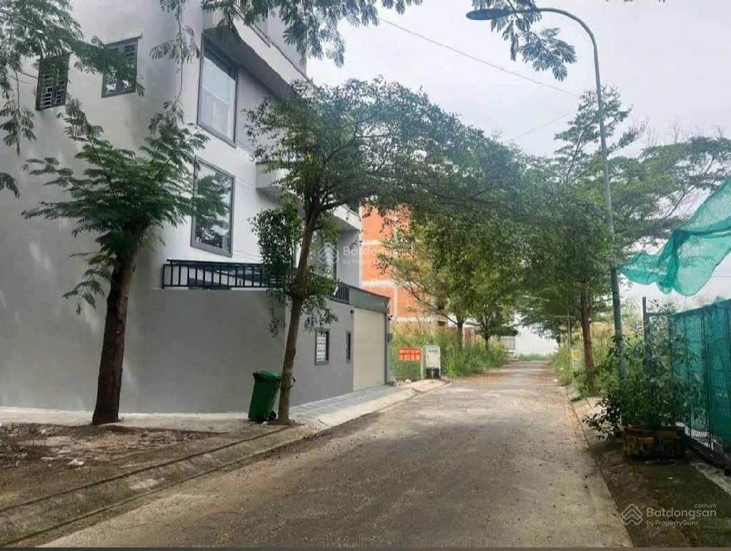 Nhơn đứcnhà bè, đất nền 117m2, lô góc, 7m x 17m, giá 6.5 tỷ (nhỉnh 55tr/m2)