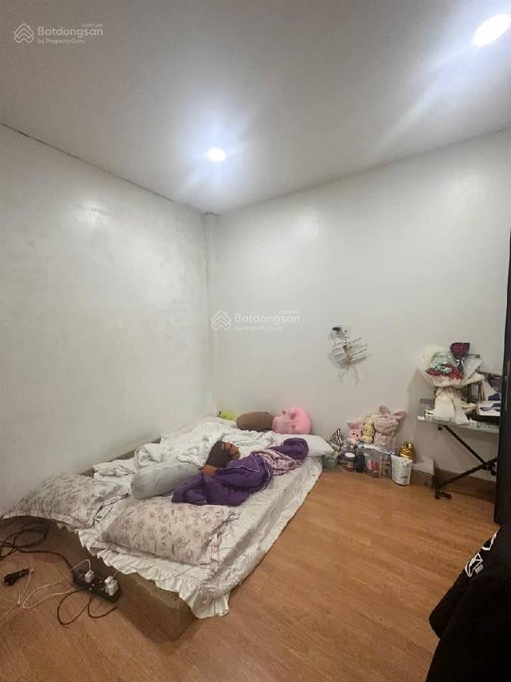 Nhơn đức  nhà đất 146.6m2, hẻm nhựa 6m, 1 trệt 1 lầu, sân trước đổ 3 chiếc xe hơi, giá 7.2 tỷ