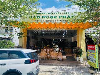 Chính chủ bán nhà mặt tiền nguyễn tất thành  hội an, đang cho thuê showroom 20tr/tháng