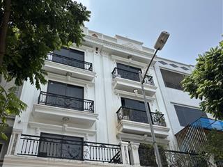 Bán liền kề văn phú  90m/4.5 tầng hoàn thiện đẹp,ô chờ thang máy  ô tô ngủ trong nhà, 0357 586 ***