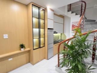 Phân lô siêu đẹp ngô quyềnhà đông nhà xây mới, 5 tầng, 3 ngủ, full nội thất đẹp, cách 20m ra ô tô