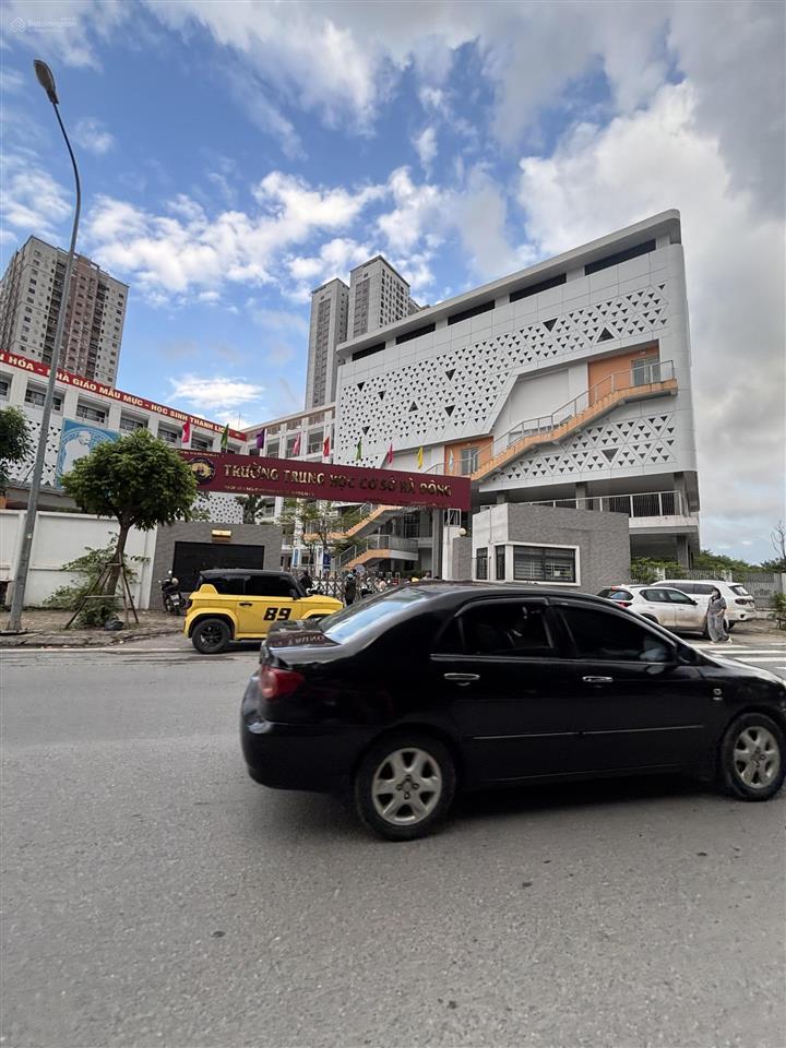 Siêu hiếm shophouse văn phú  60m x5t , xây thô, đường to 24m ,kinh doanh sầm uất, vị trí đắc địa