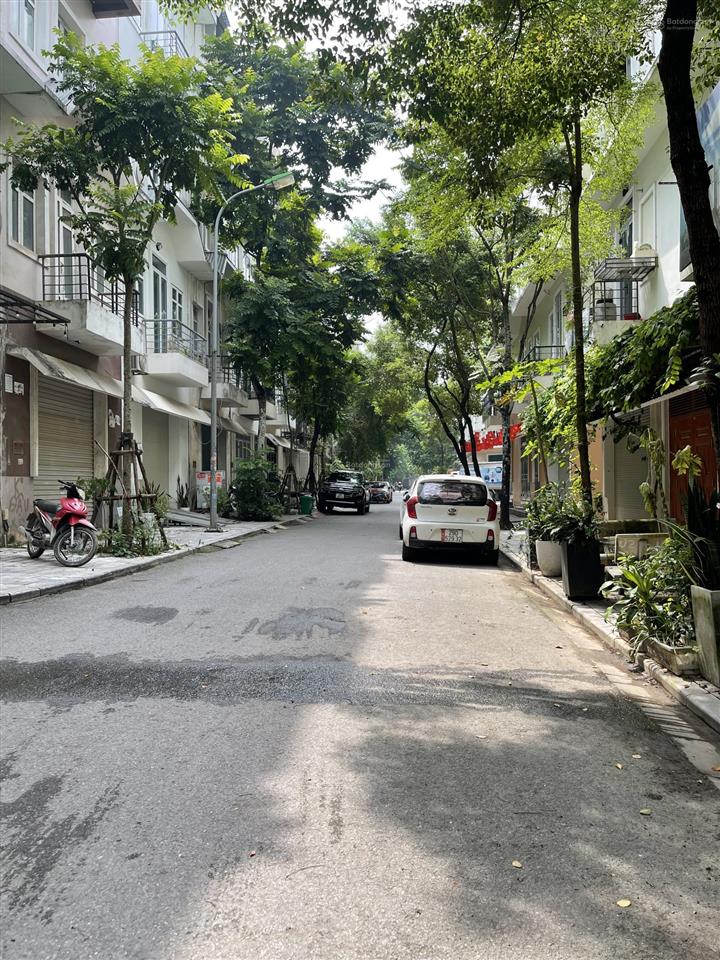 Hoa hậu đô nghĩa yên nghĩa hà đông 75m2 5 tầng giá 14,8 tỷ, 3 ô tô , phân lô vỉa hè, kinh doanh