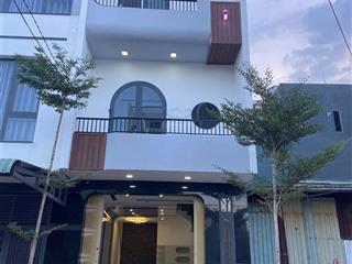 Bán nhà cầu 2 hà thanh. dt 42,75m2. nhà 3 tầng, 3pn 3wc giá 3.5 tỷ