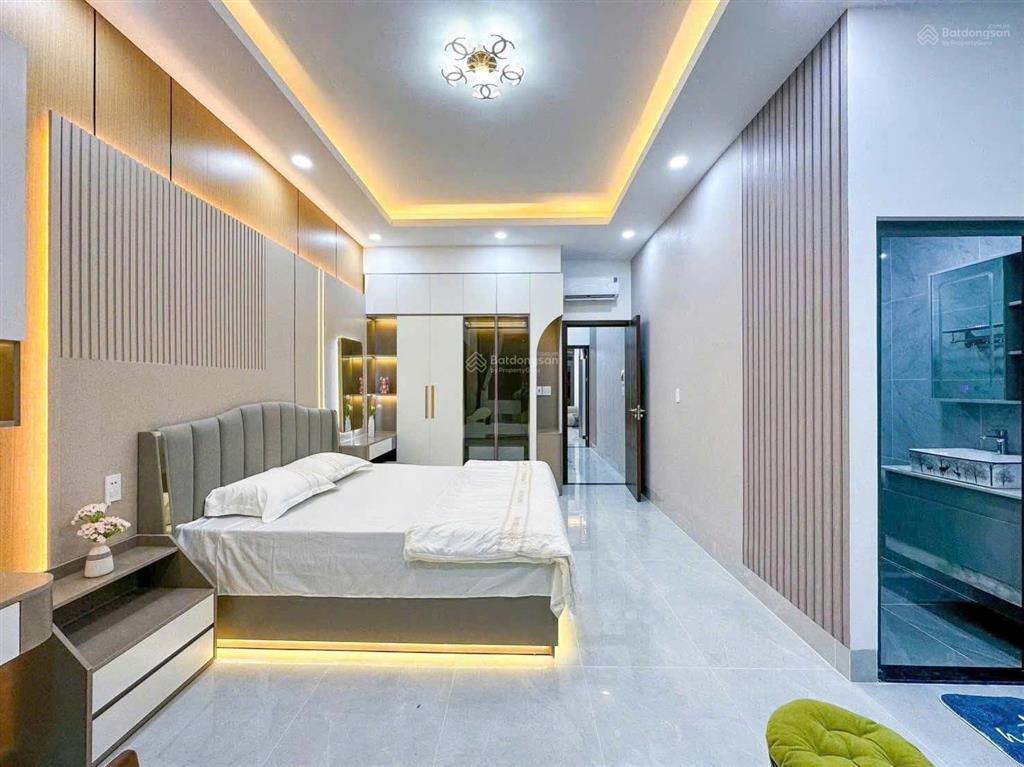 Ưu đãi cuối năm giảm hẳn 150tr! một căn siêu đẹp ngay đường nguyễn oanh 66m2 hxh shr