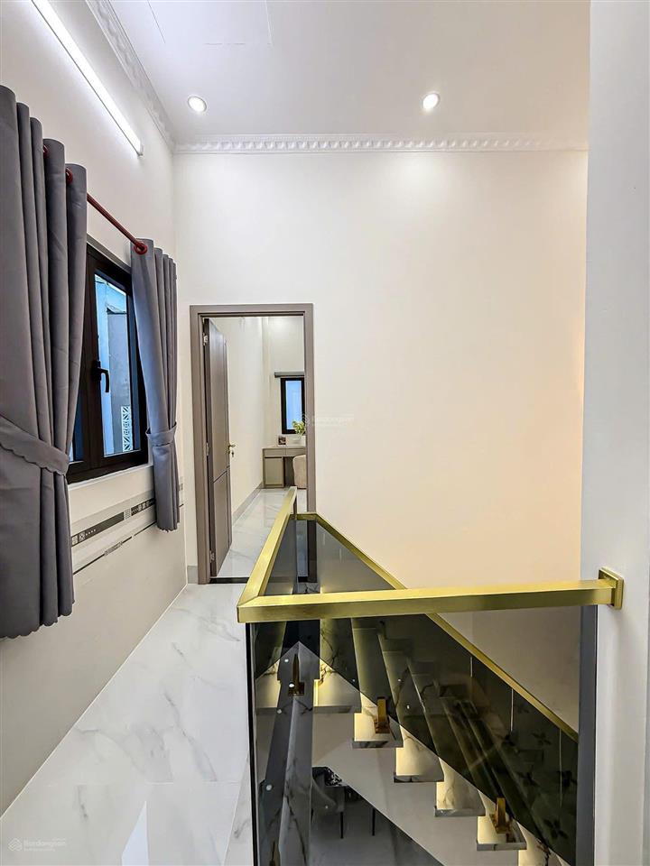 Giá sốc nhận ngay nhà 77m2, hẻm xe hơi, shr gần trường học thuận tiện kinh doanh buôn bán