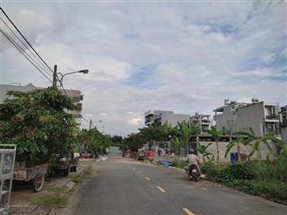 Đầu tư  3.05 tỷ  56m2 vuông vức  kdc hiện hữu  đường nhựa ôtô tránh  20m trường lưu  ko ngập