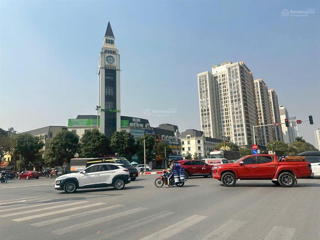 Cực hiếm bán liền kề la casta văn phú 73m², 4 tầng hoàn thiện đẹp long lanh giá tốt nhất,hơn 20tỷ