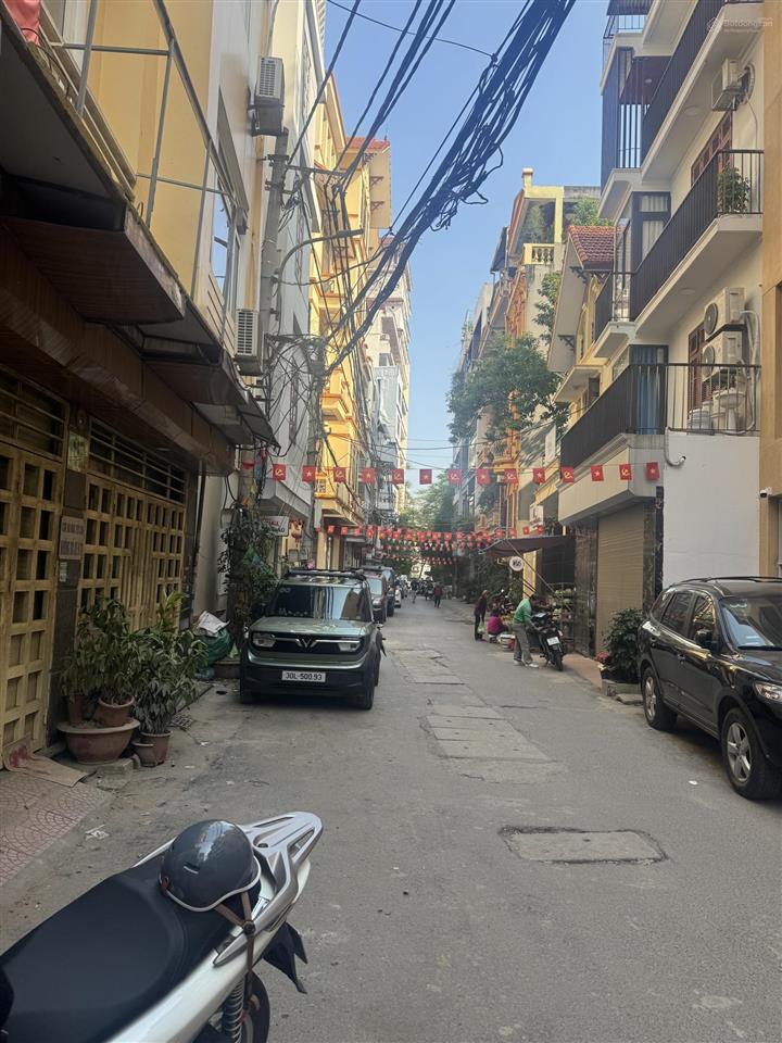 Chính chủ cần bán nhà phố giang văn minh quận ba đình thành phố hà nội dt 60m2 5 tầng, mặt tiền 5m