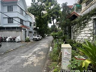 Bán biệt thự kđt vạn phúc, hàng xóm him lam 165m2, sẵn sổ đỏ, giá tốt.  0925 446 ***