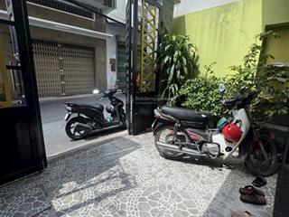 Bán nhà mặt tiền khu kinh doanh sầm uất, 4.7*20m, 4 tầng, giá 16.9 tỷ