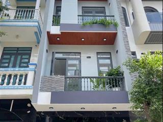 Bán nhà mt phan đăng lưu  nội thất đầy đủ  đã có sổ hoàn công  có chỗ đậu xe hơi  giá 2 tỷ 7