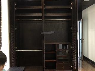 Gia đình cho thuê cc 19 cộng hoà plaza q.tn. dt 120m2 3p 2wc, nt. giá 15tr.  0794 837 ***
