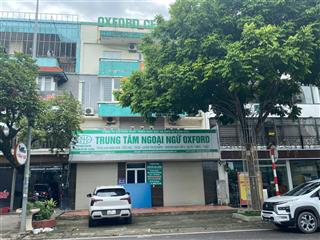 Cần cho thuê nhà, mặt phố, hè rộng, trung tâm hà đông.