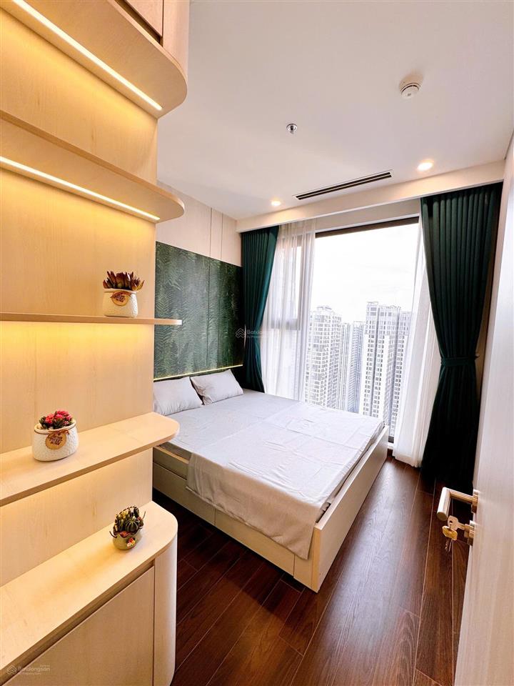 Chính chủ bán 1n+ 41,9m², full nội thất tại masteri west heights giá 3,6 tỷ bao toàn bộ thuế