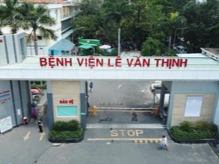 Cần bán nền đẹp nhất  góc 2mt đối diện bệnh viện lê văn thịnh, q2, mt 10m, giá chỉ 100tr/m2