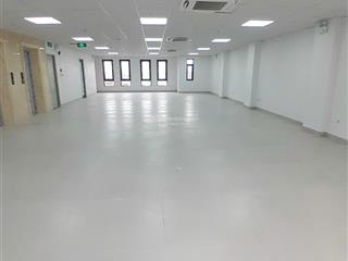 Cho thuê sàn văn phòng 150m2 tại hoàng cầu