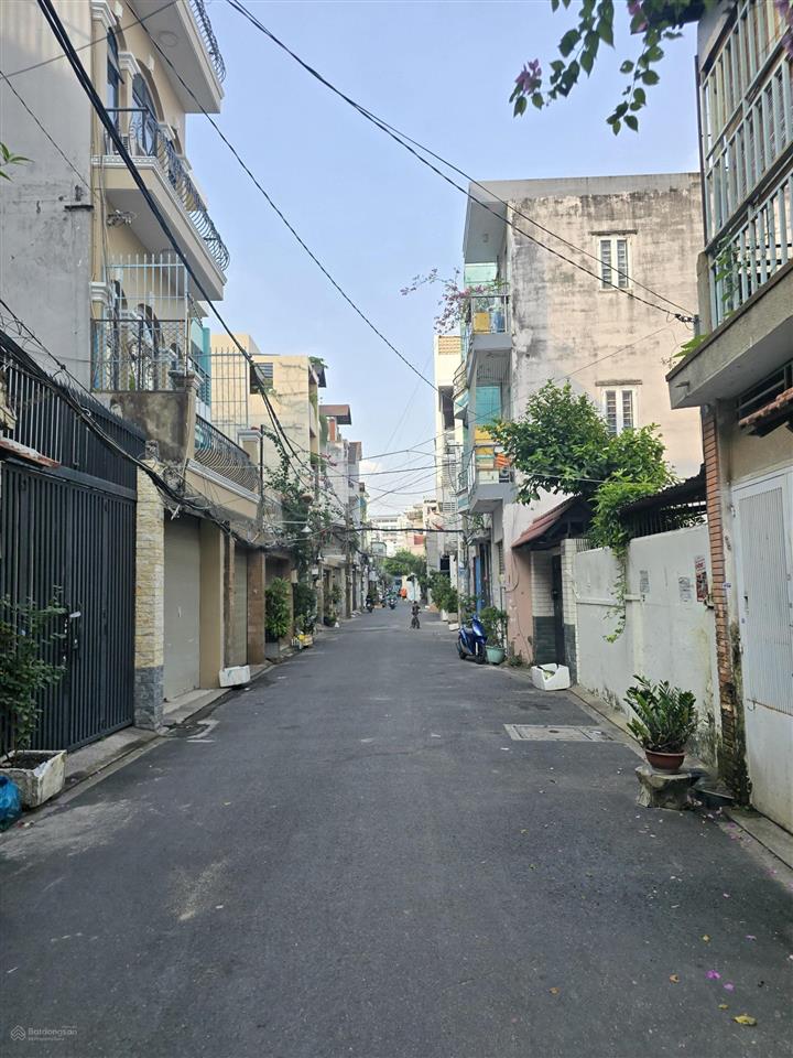 Nhà hoàng văn thụ  73m2  hẻm trước nhà 6m  4 pn  nhà rộng xây kiên cố  gần sân bay  hơn 9 tỷ