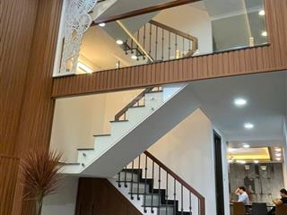 "gấp" gần tết giảm giá nhà mới 100% siêu đẹp phong cách luxury nhà mặt tiền q.tân phú.