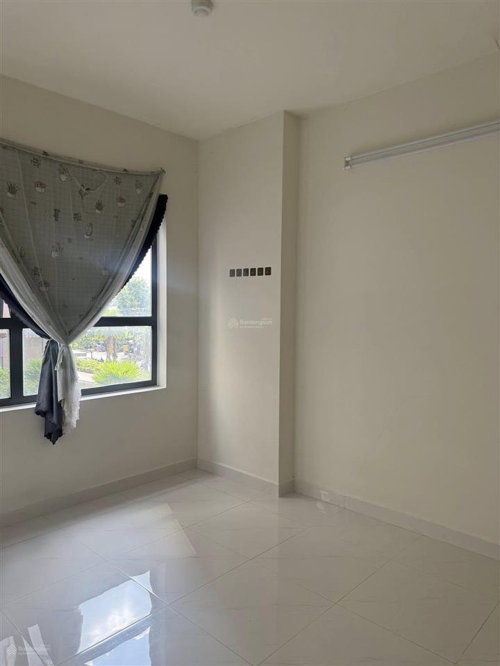 Chính chủ cần bán gấp green river q8 72m2, 2pn, 2wc, giá 1 tỷ 870 !!!