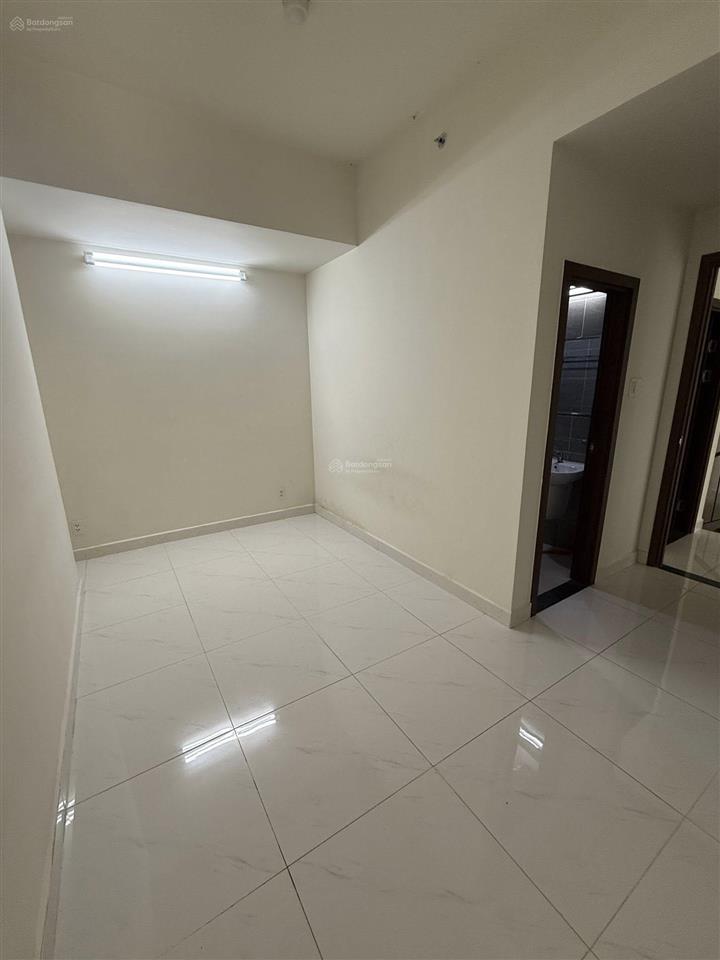 Chính chủ cần bán gấp green river q8 72m2, 2pn, 2wc, giá 1 tỷ 870 !!!