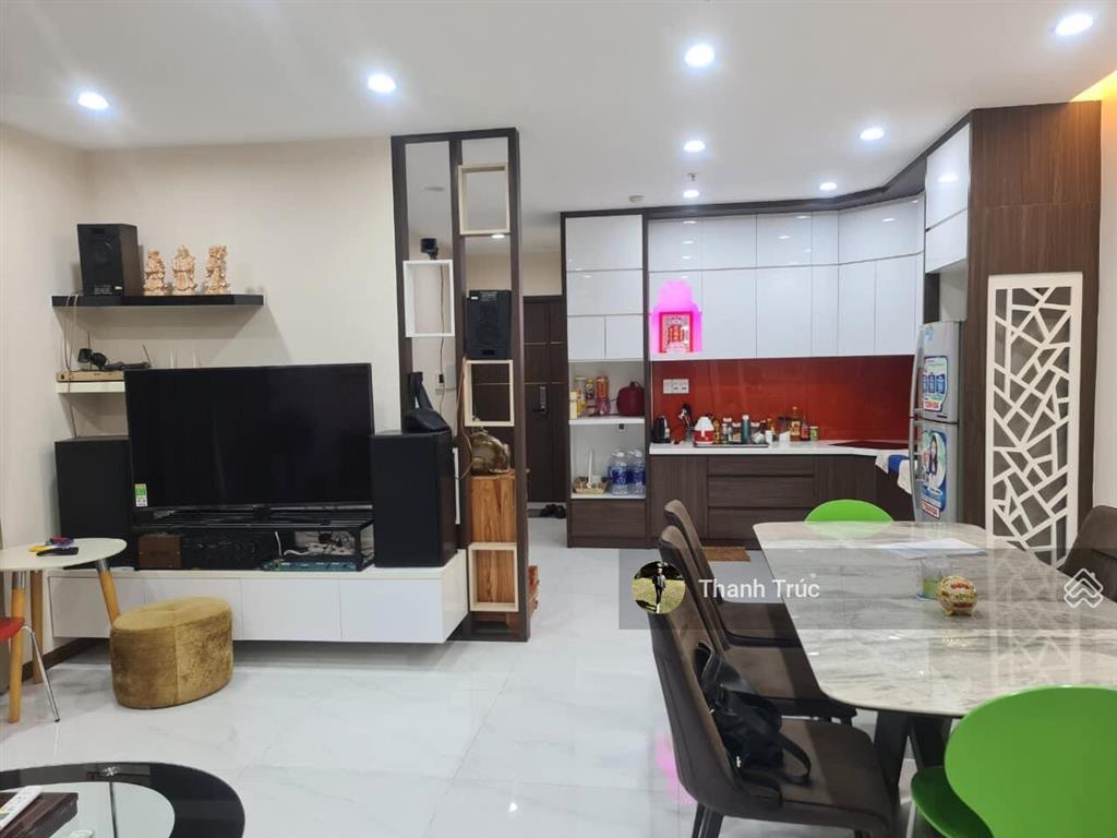 Chủ nhà cần ra gấp cc res 11 quận 11 70m2 2pn,2wc giá 1,66 tỷ