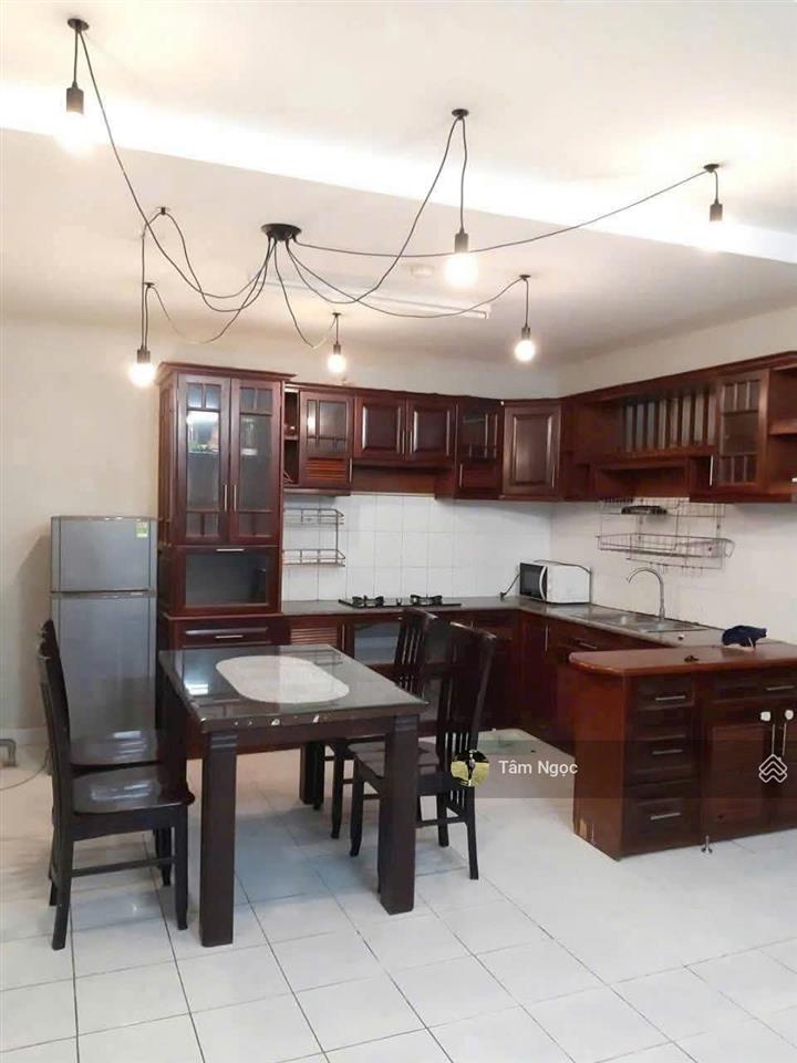 Chủ nhà cần bán gấp cc vạn đô q4  70m2  2pn, 2wc  giá 1 tỷ 820