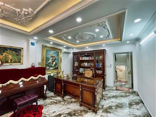 Bán nhà độc lạ nội thất tuyệt đẹp vị trí vàng đường 3 tháng 2, p. 12, quận 10, tp. hcm