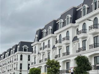 Độc bản! căn góc view công viên  xẻ khe  chiết khấu khủng 20%!