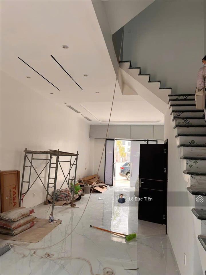 Cho thuê shophouse tài lộc 90m², 4 tầng view phố đi bộ, chỉ từ 10tr/tháng