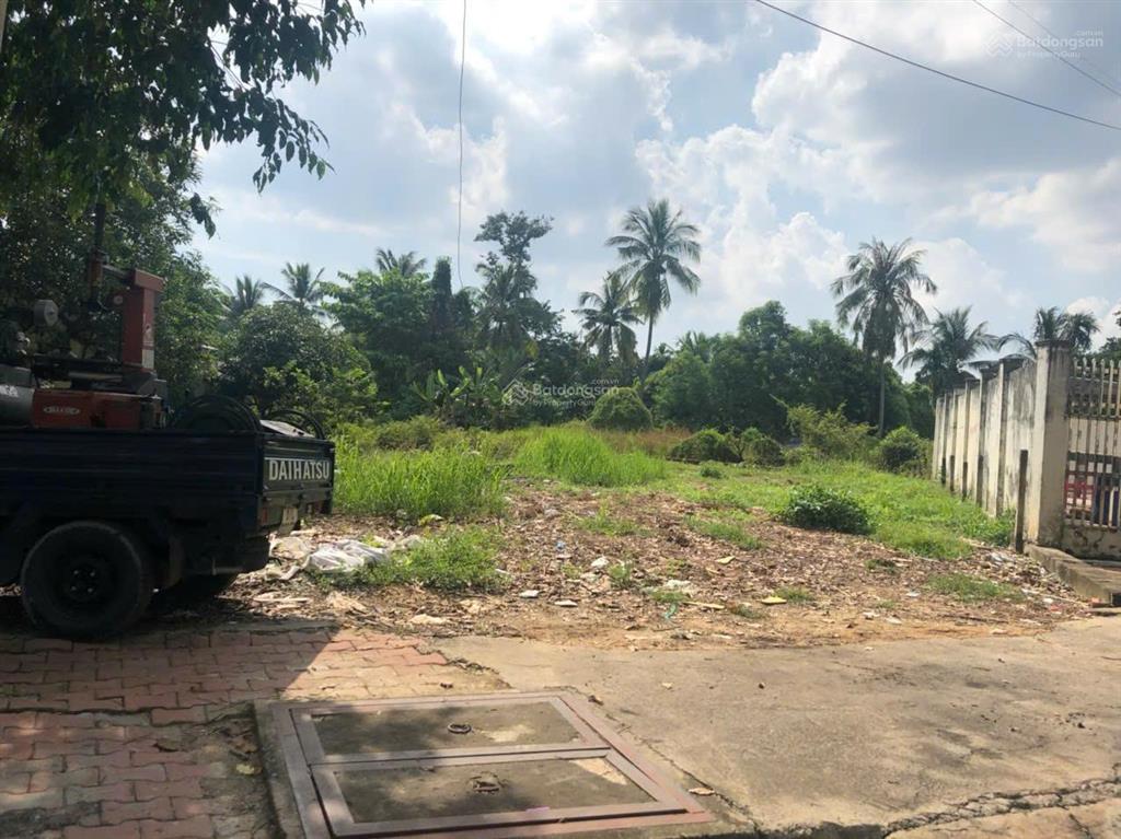 Bán đất mt nguyễn tri phương, chánh nghĩa, thủ dầu một, bình dương, 194.3m2 full thổ cư, hot!