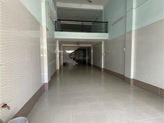 Nhà cho thuê 4x20. nhà chính chủ