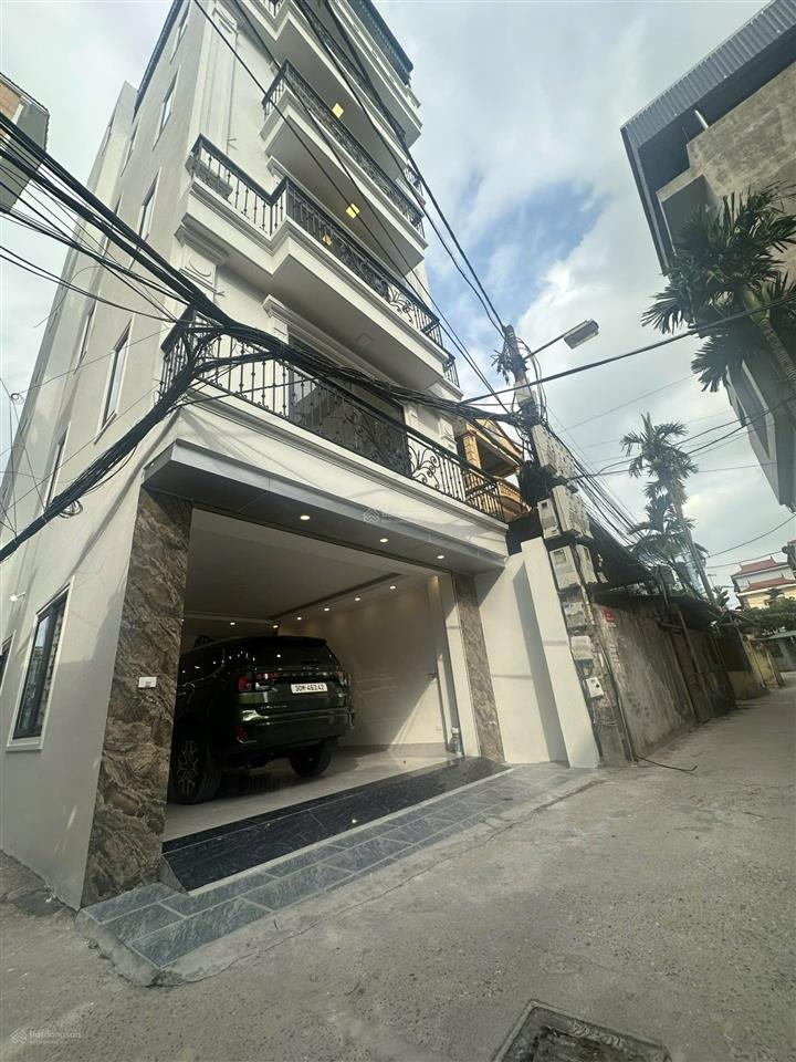 Bán nhà thạch bàn cổ linh 45mx6t 9 tỷ. ô tô tránh, thang máy ở luôn