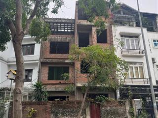 Chính chủ cho thuê nhà vườn c12 kđt việt hưng, long biên