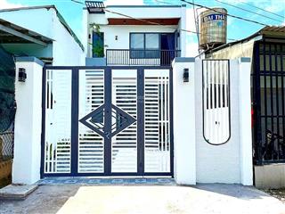 Nhà bình chánh 100m2  sổ hồng riêng  được trả góp  đang cho thuê 22 triệu/tháng