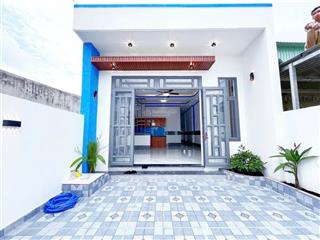 Nhà bình chánh 100m2  sổ hồng riêng  được trả góp  đang cho thuê 20 triệu/tháng  giá 830 triệu