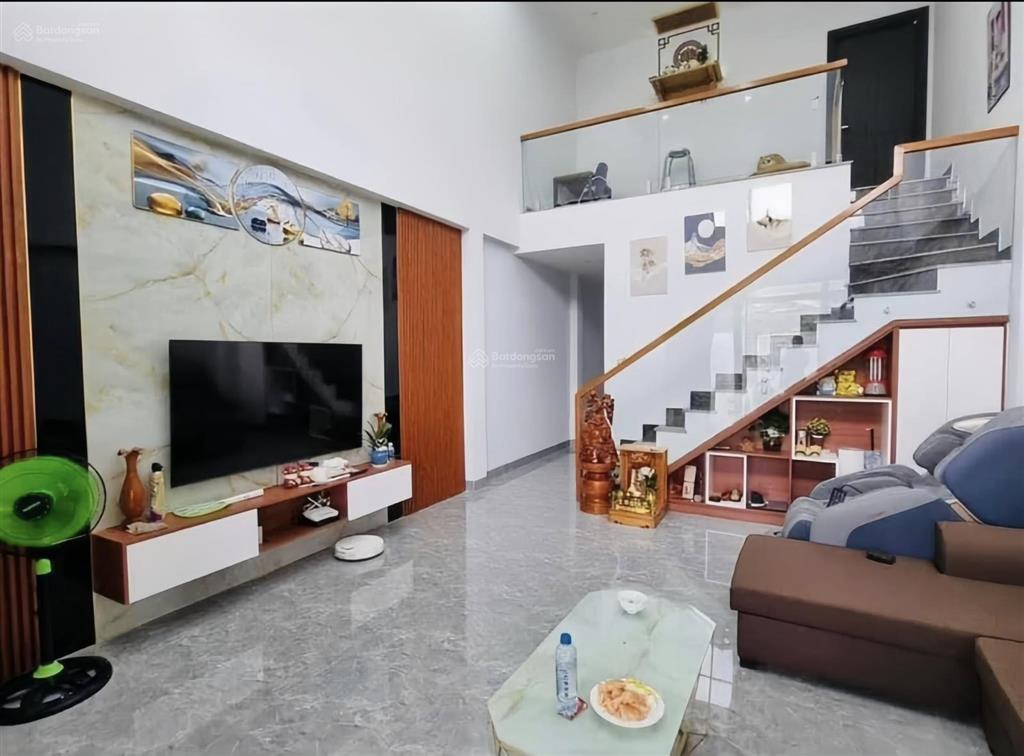 Bán nhà (5x20m)100m2 gần bệnh viện sát bên chợ bờ đất mới đang cho thuê 22 triệu giá 840 triệu