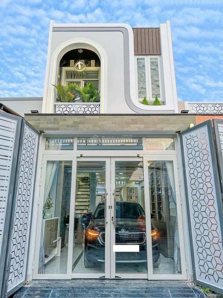 Bán nhà (5x17,7m) 88m2 gần bệnh viện, nằm ngay chợ bình chánh, đang cho thuê 22 triệu giá 840 triệu