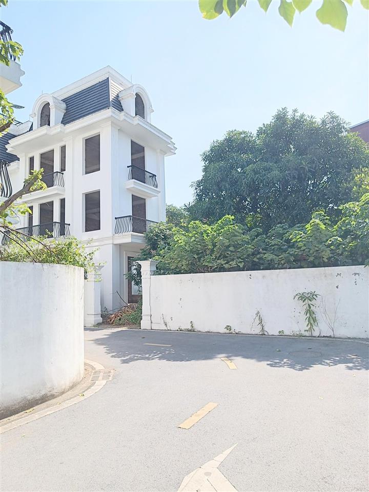 Nhà biệt thự liền kề nam đuống tổng diện tích 175m2 mặt tiền góc 21m, diện tích nhà 50m2 23tỷ