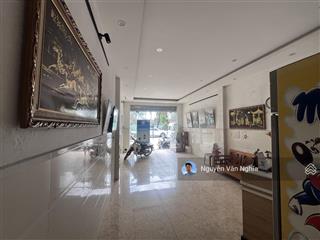 Bán nhanh nhà nghỉ mặt tiền nguyễn tri phương view công viên 29/3, dt 50tr