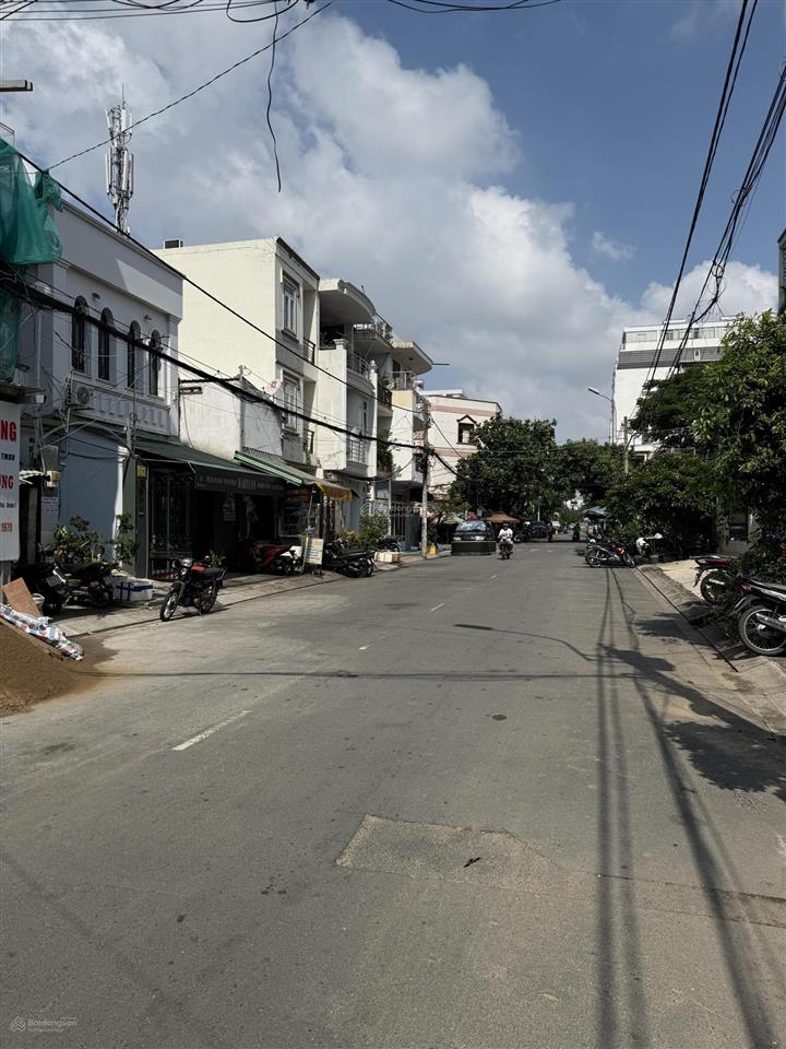 Bán đất mặt tiền đường số tân quy, quận 7 giá ưu đãi