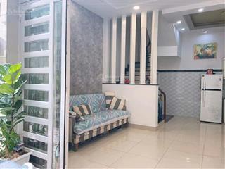 Cho thuê nhà riêng tại huỳnh văn bánh, 18 triệu, 30m2, 4pn, 4wc